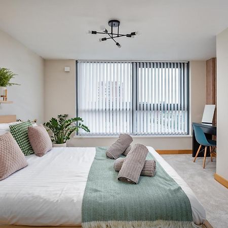 Large Central Penthouse In Leeds Leeds  Bagian luar foto