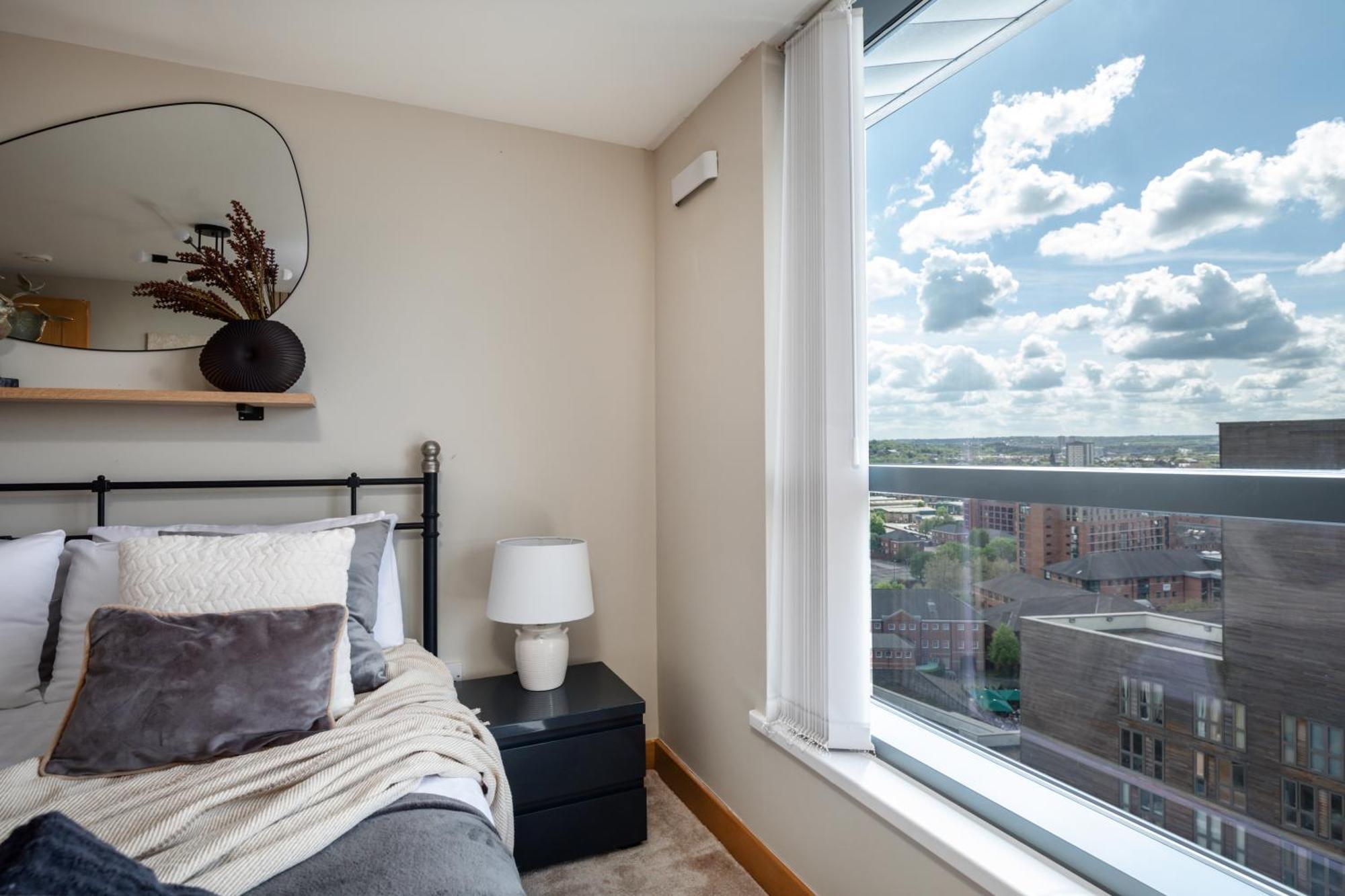 Large Central Penthouse In Leeds Leeds  Bagian luar foto
