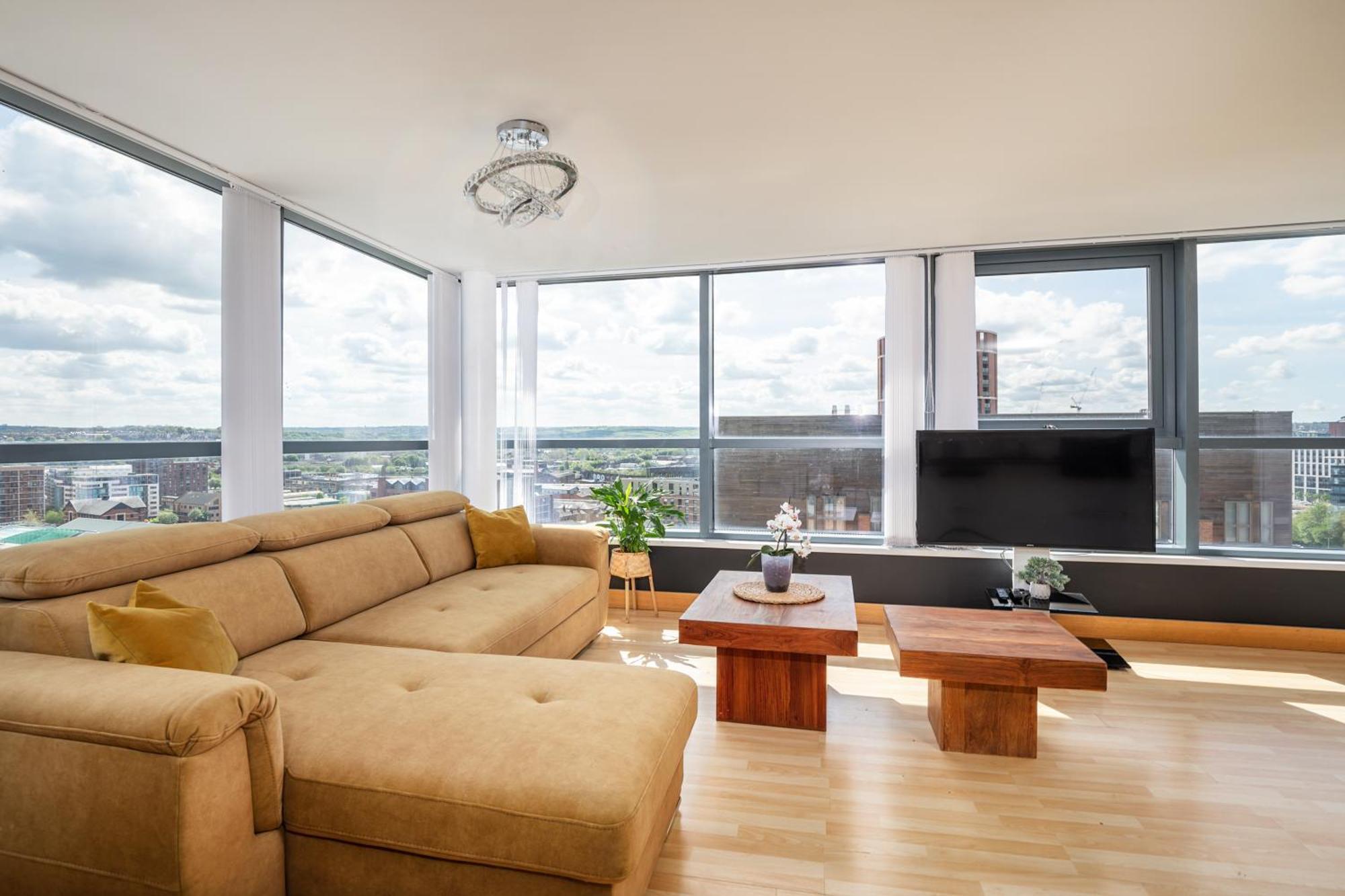 Large Central Penthouse In Leeds Leeds  Bagian luar foto
