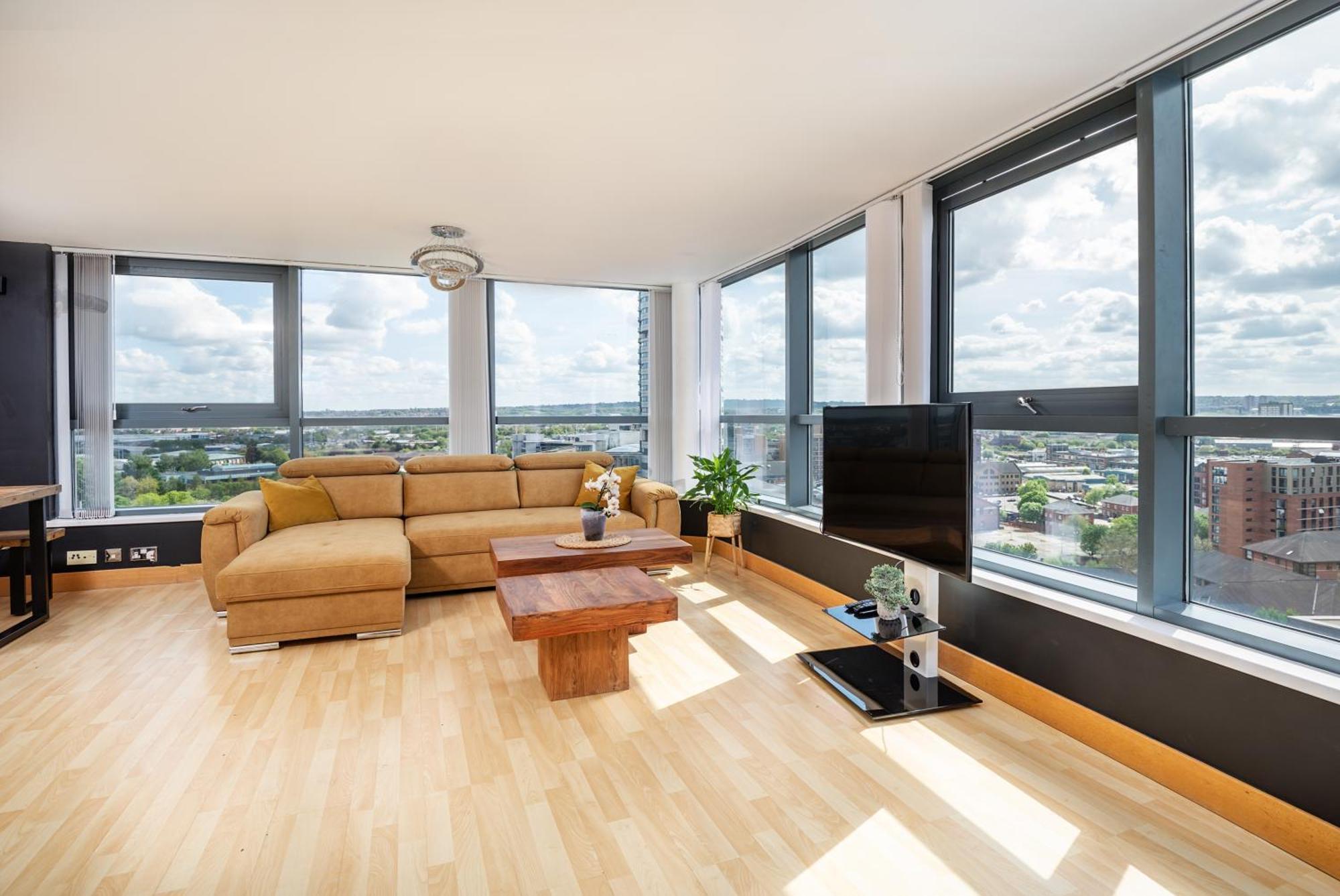 Large Central Penthouse In Leeds Leeds  Bagian luar foto